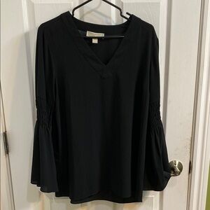 Michael Michael Kors Black V Neck Top Blouse Bell Sleeve Women’s Size Medium